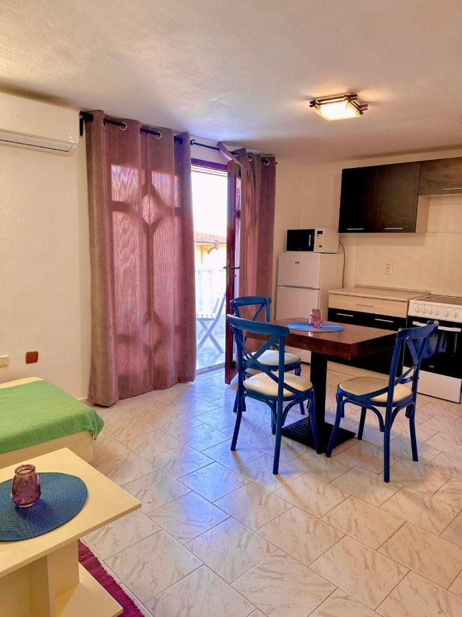 Вила Николета Hotel Свети Влас Екстериор снимка